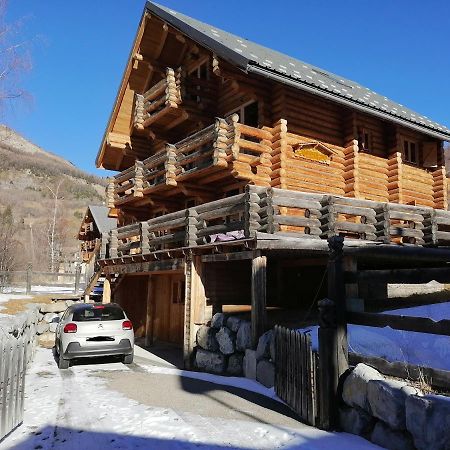 Chalet Les Pins Blancs Allos Eksteriør billede
